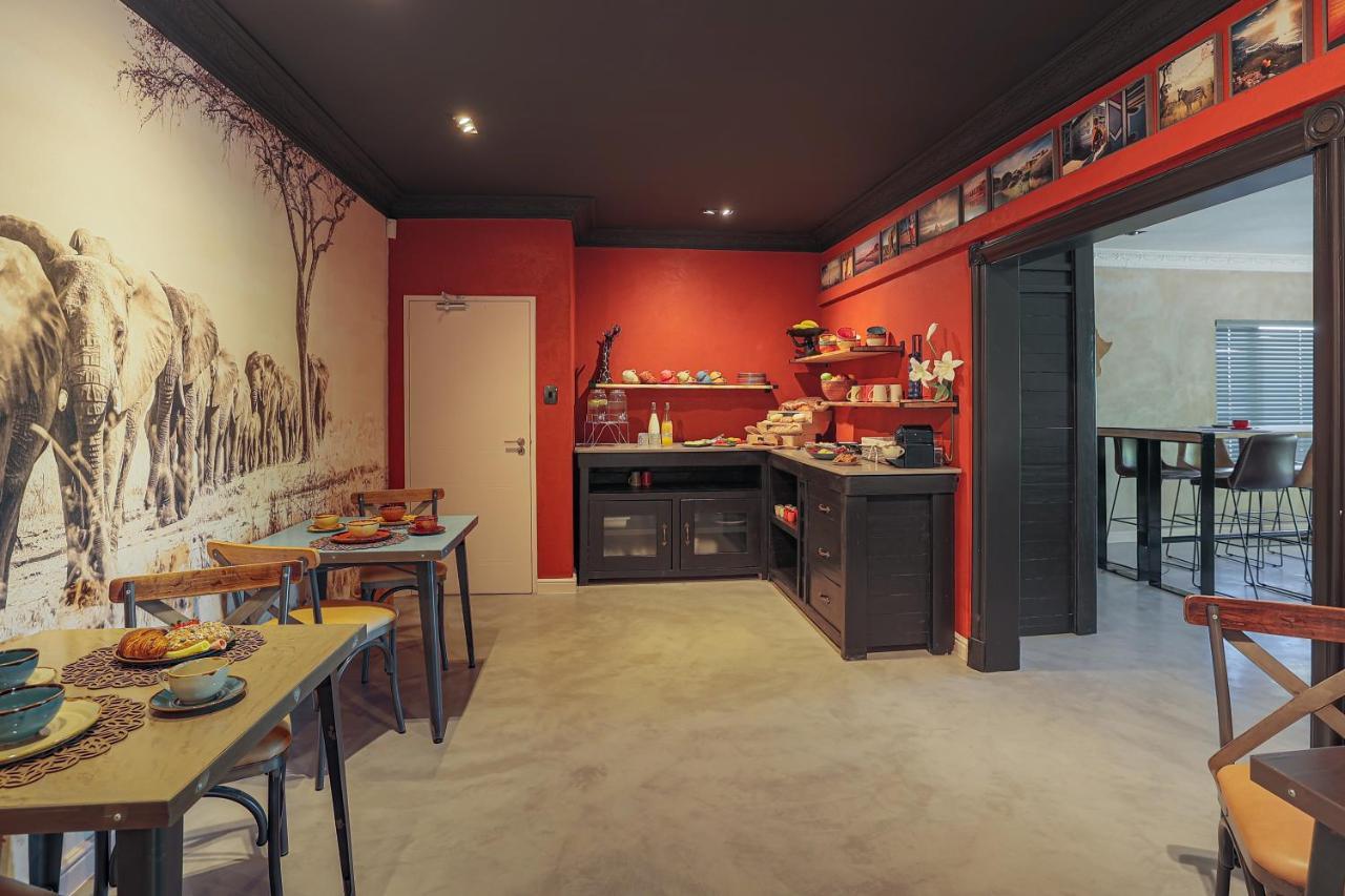 Yebo Boutique Guesthouse Somerset West Esterno foto