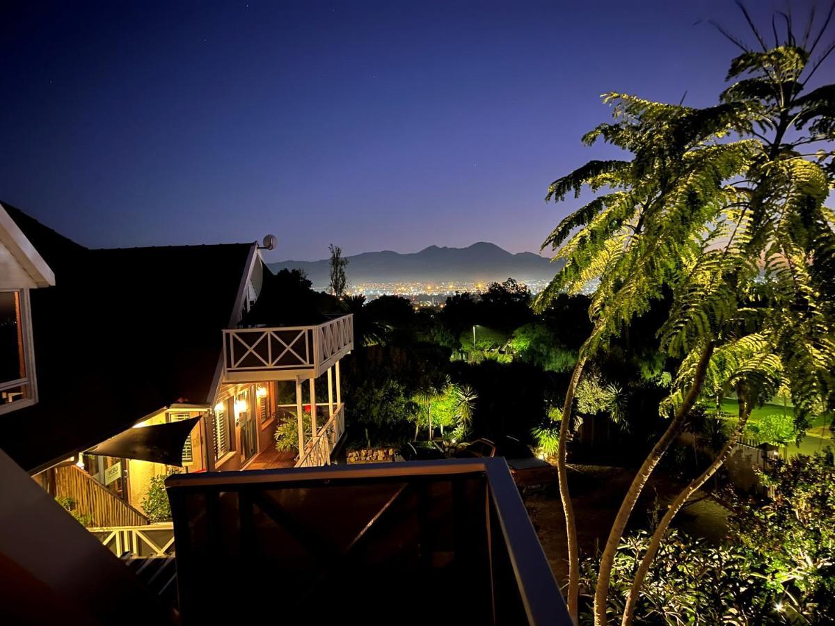 Yebo Boutique Guesthouse Somerset West Esterno foto